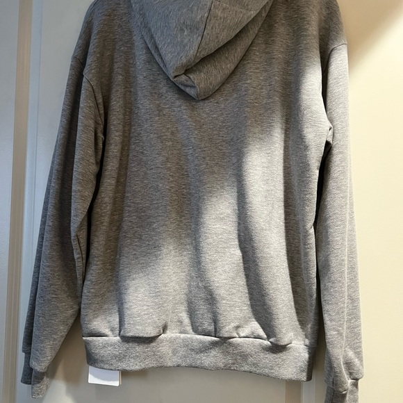 Celine COTTON/CASHMERE TRIOMPHE HOODIE
GREY / OFF WHITE - Picture 4 of 6